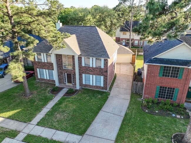 Building Photo - 16403 Wellers Way