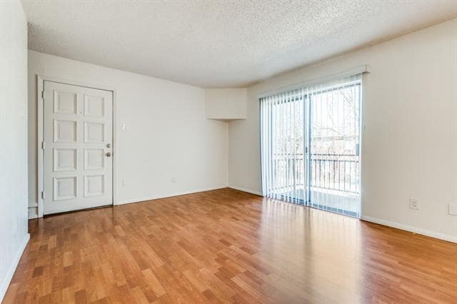 Building Photo - 4020 Holland Ave