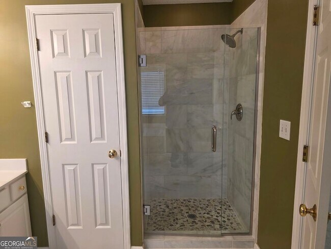 Building Photo - 4314 Shillham Ct