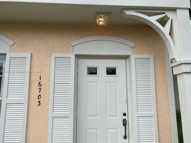 Building Photo - 16703 Hemingway Dr