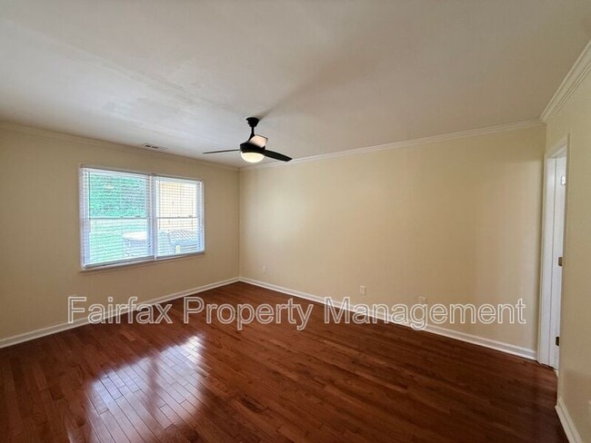 Building Photo - 107 Perriwinkle Pl