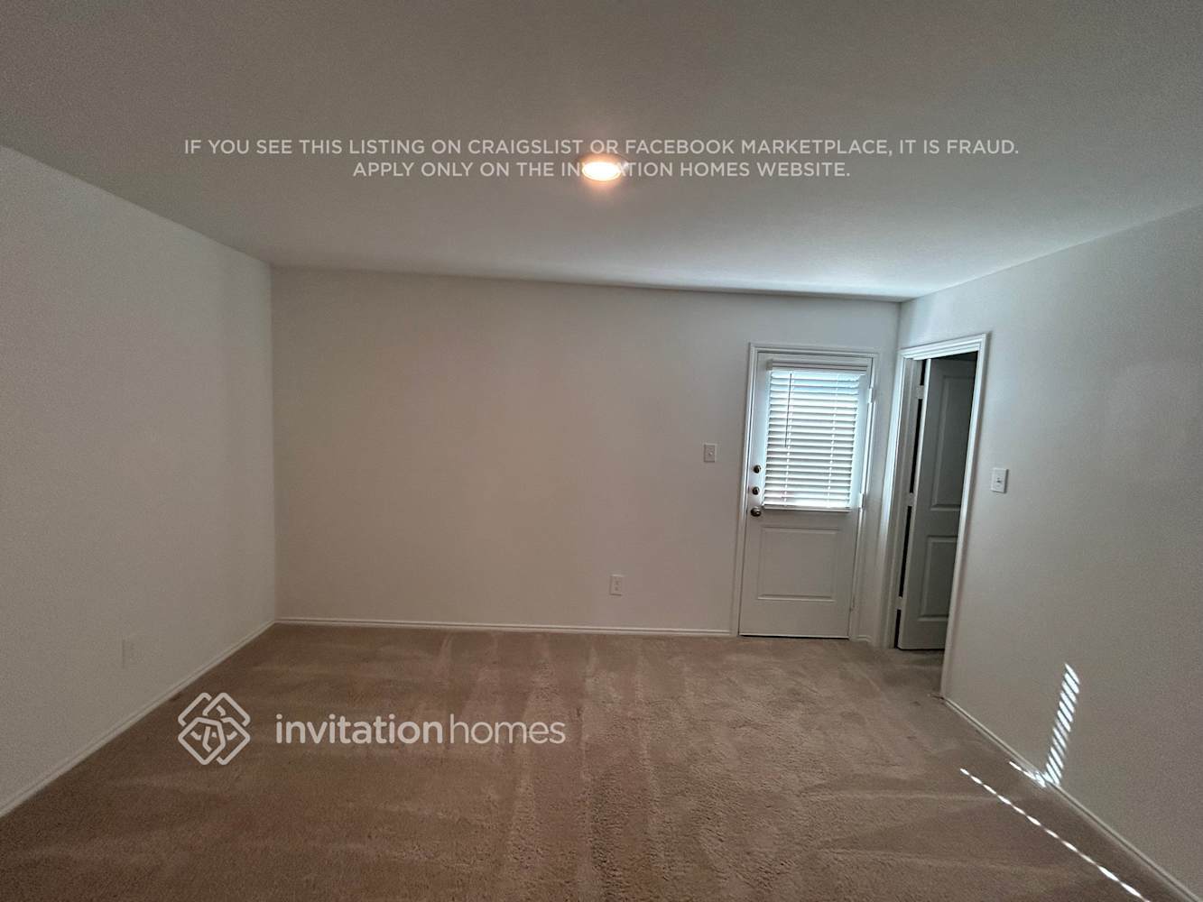 Building Photo - 3212 Crestone Dr