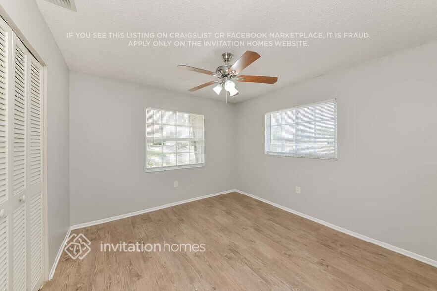 Building Photo - 7216 14th Ave NW