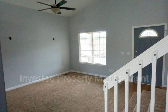 Building Photo - 9847 Sydney Ln