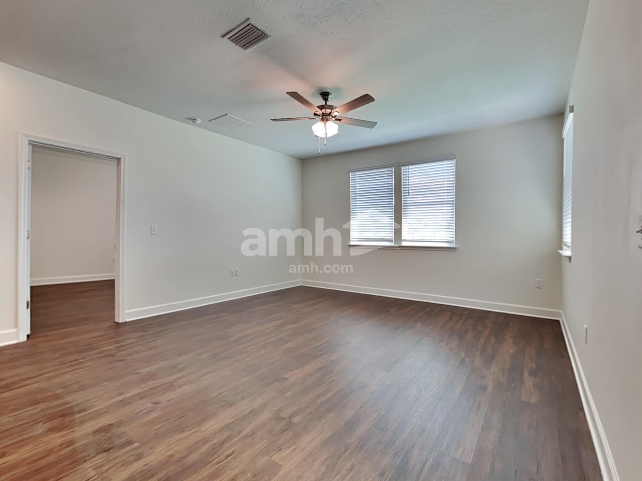 Building Photo - 1031 Tan Tara Trl