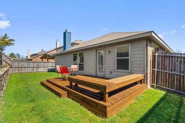 Building Photo - 2048 Forest Meadow Dr