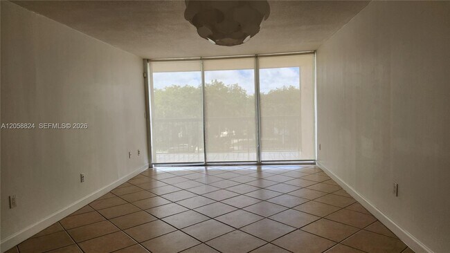 Building Photo - 10985 SW 107th St