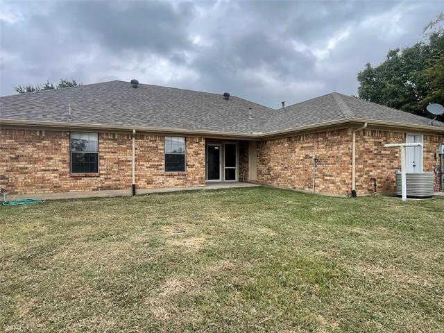 Building Photo - 2111 Meadowview Dr