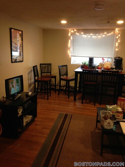 Building Photo - 3 Ridgemont St