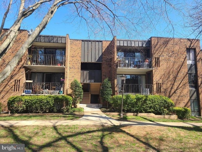 Building Photo - 7802 Dassett Ct