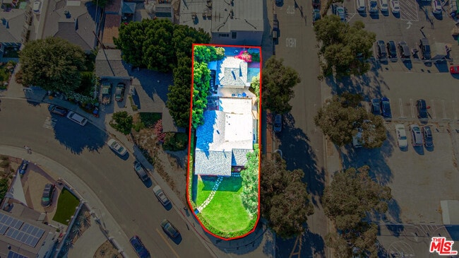 Building Photo - 5353 Don Pio Dr