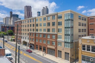 Building Photo - 200 Edgewood | Student Housing