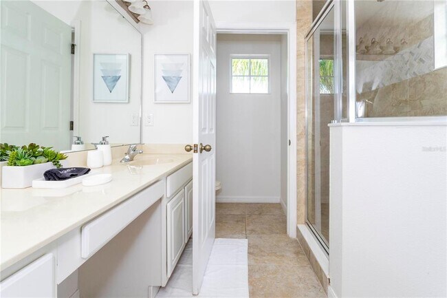 Building Photo - 650 Las Fuentes Dr