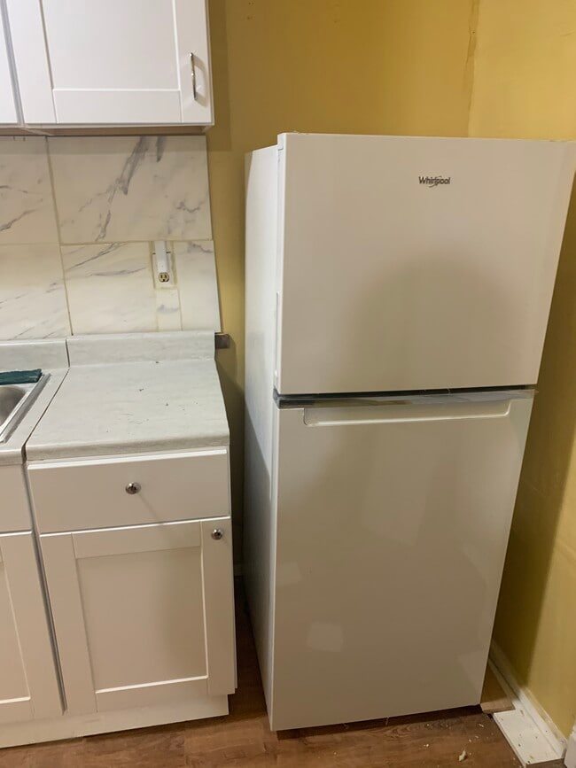 Building Photo - 2626 Lauretta Ave