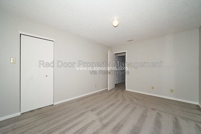 Building Photo - 1774 Elijah Blue Dr