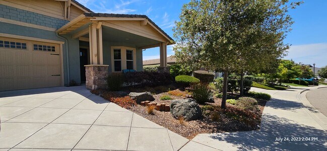 Building Photo - Beautiful Newer Rice Ranch Single Story Home in Orcutt