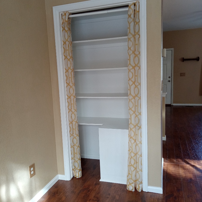 Building Photo - 8144 Cedar Chase Dr