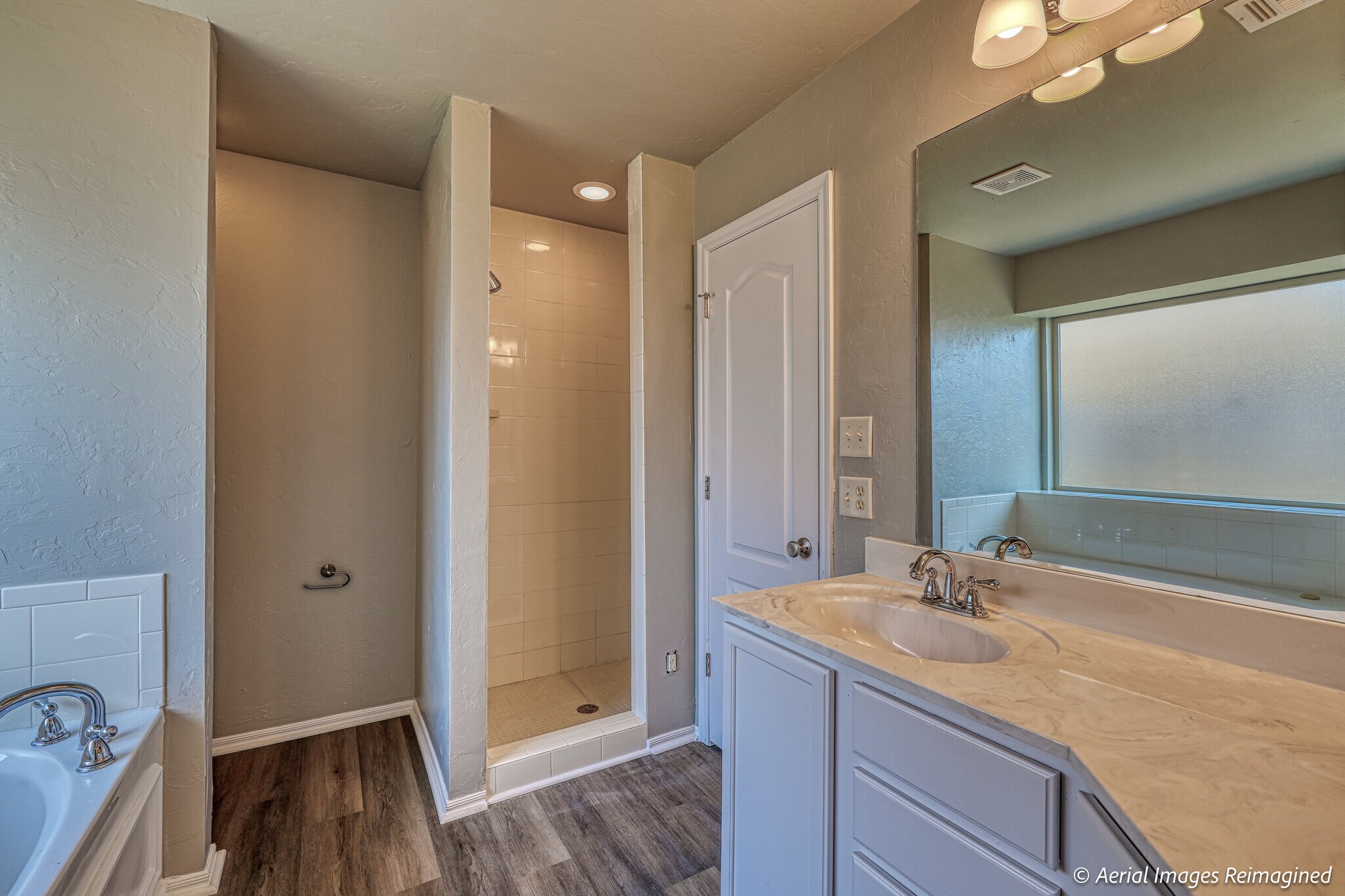 Building Photo - 4105 Notting Hill Dr