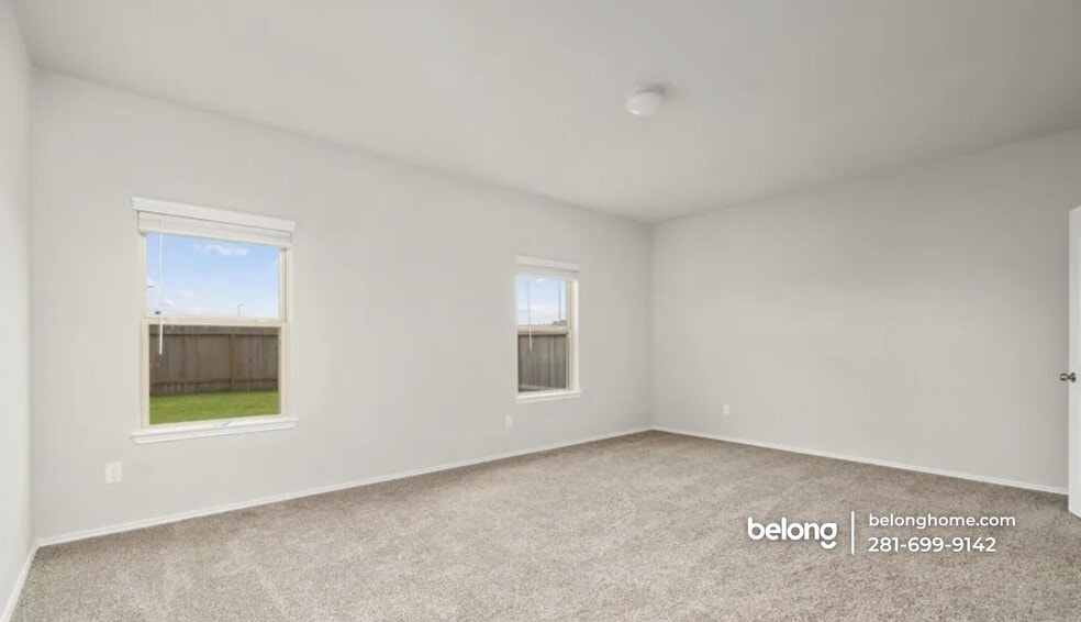 Building Photo - 21349 Pne Ml Dr