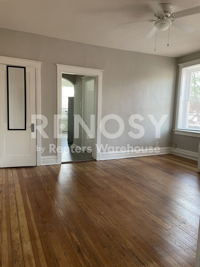 Building Photo - 520 Fassen St