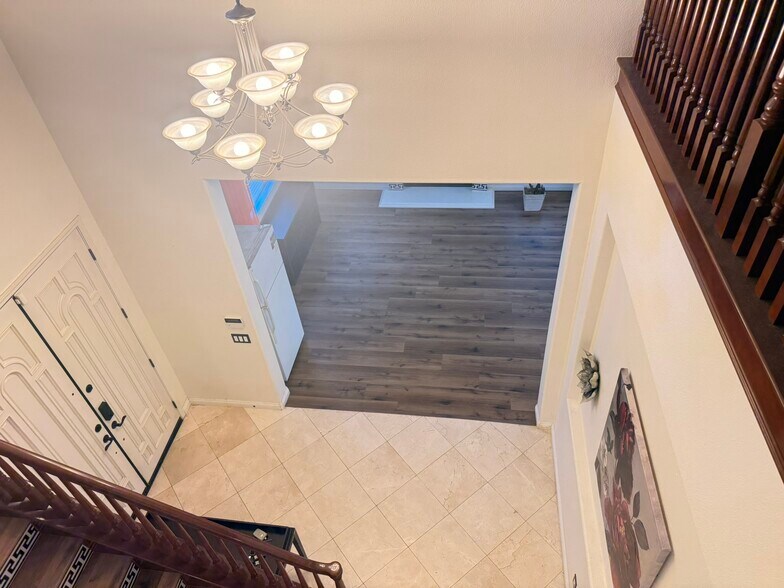Building Photo - 1357 Bellavista Dr