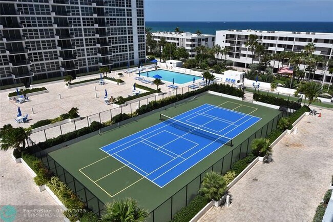 Building Photo - 525 N Ocean Blvd