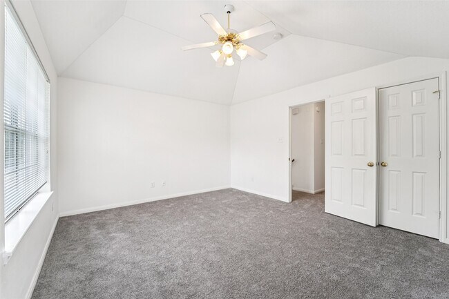 Building Photo - 14420 Walters Rd