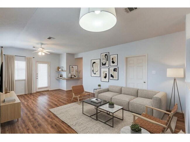 Building Photo - 405 Fort Thomas Pl