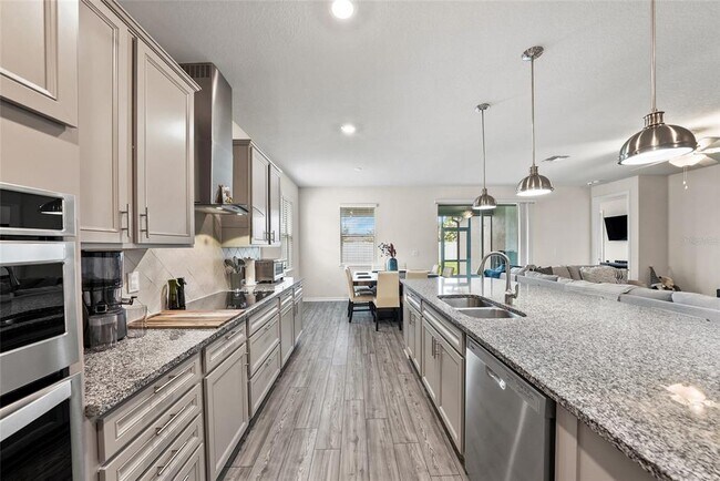 Building Photo - 10913 Green Harvest Dr.