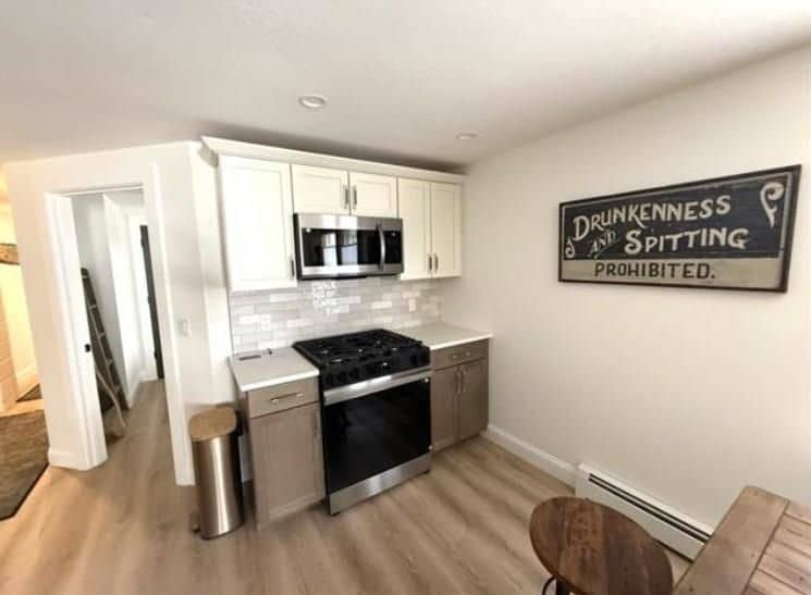 Building Photo - 2895 White Mountain Hwy