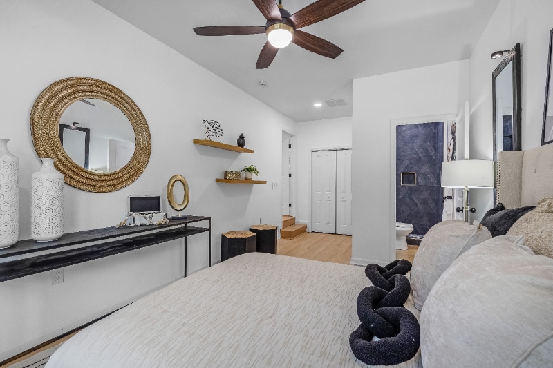 Building Photo - 2933 Cloverhurst Dr