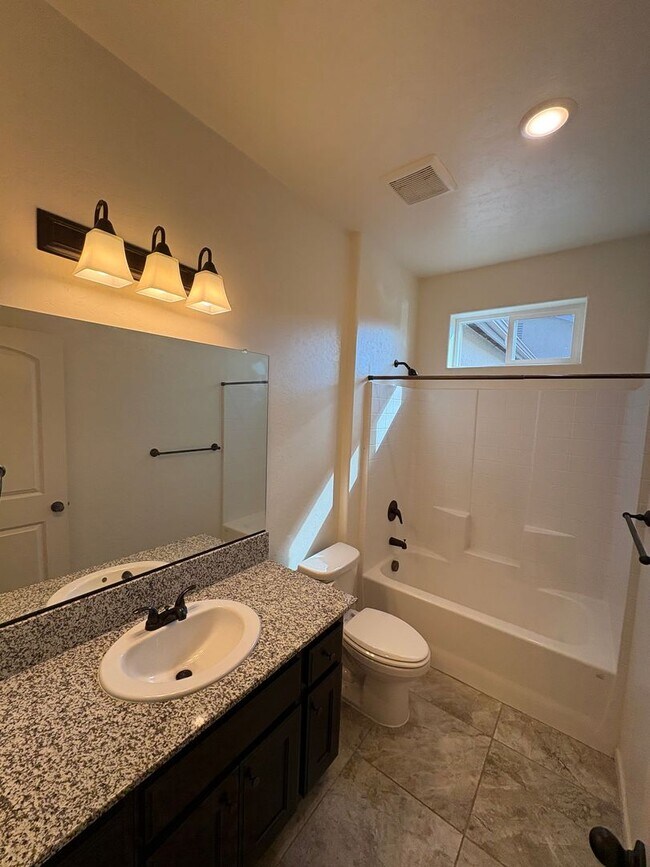 Building Photo - Home located in Ashton Park Move in Ready!...