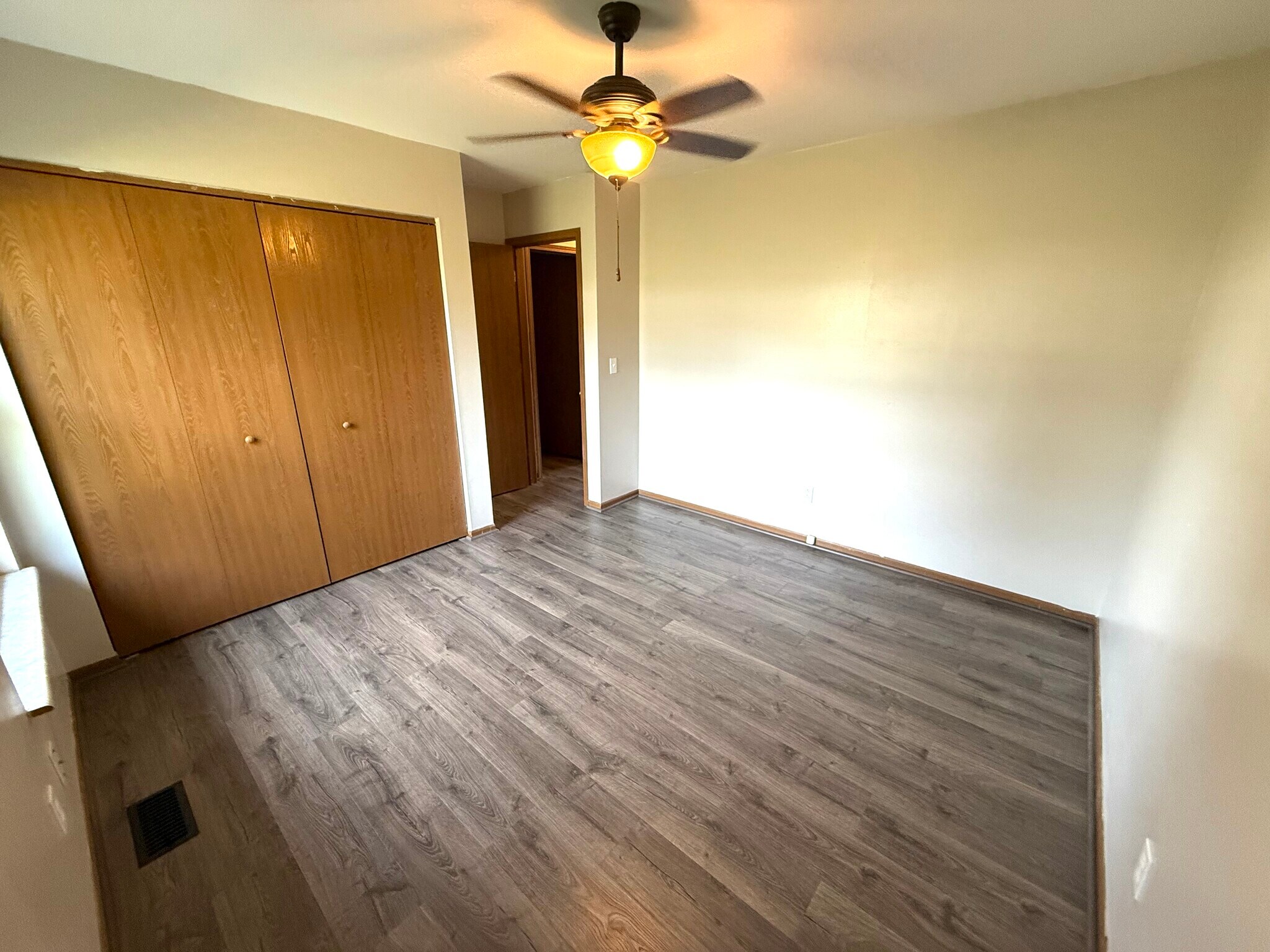 Building Photo - 608 Linda Ln