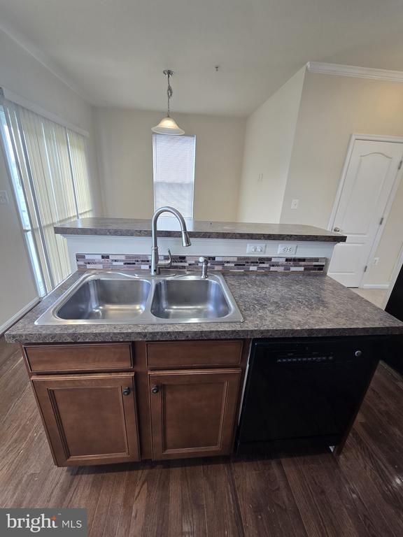 Building Photo - 15311 Pocopson Creek Way