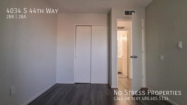 Building Photo - 4034 S 44th Way