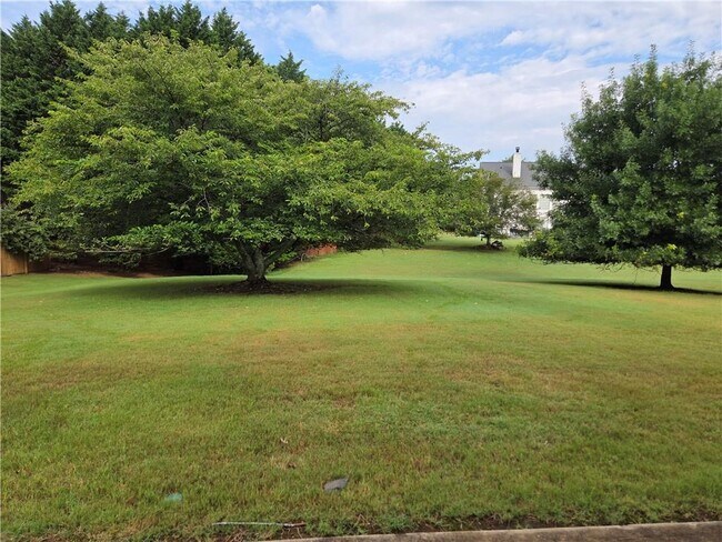 Building Photo - 8155 Cavendish Pl