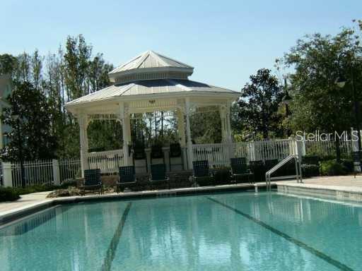 Building Photo - 235 Goldenrain Dr