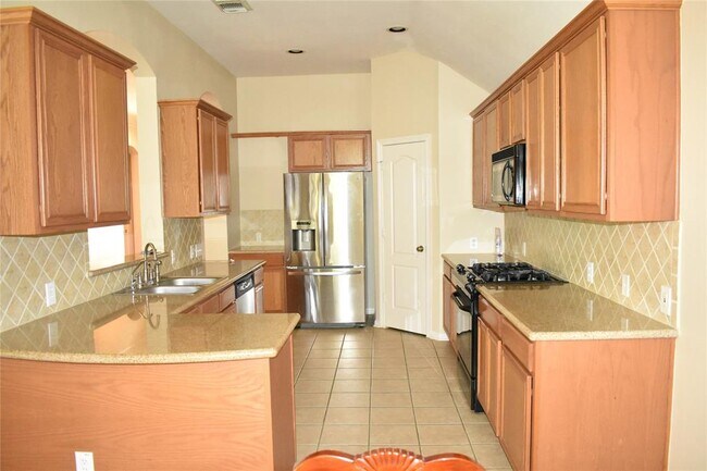 Building Photo - 26422 Meadow Dawn Ln