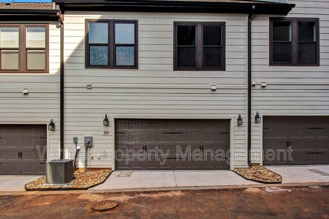 Building Photo - 5914 Ardrey Kell Rd