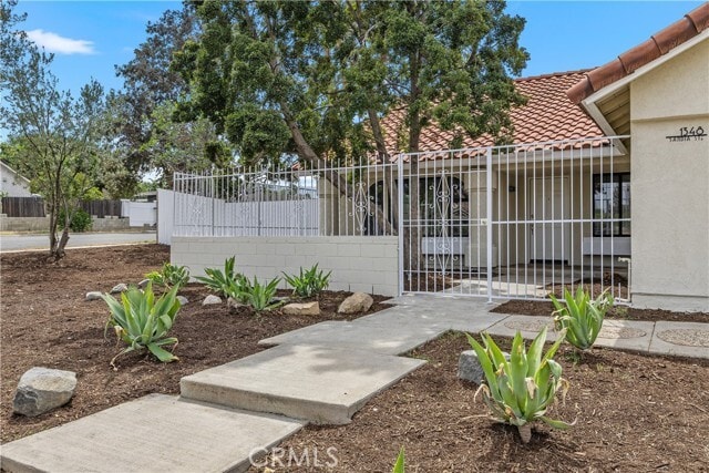 Building Photo - 1348 Sandia St