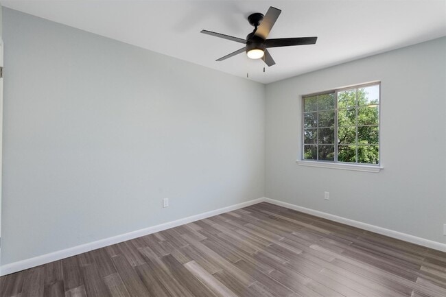 Building Photo - 6300 Crumley Ln