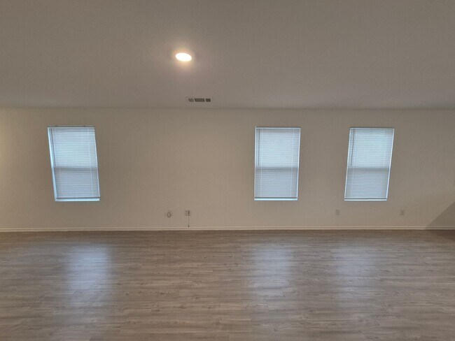 Building Photo - 12822 CHINALI SPG