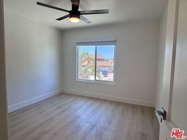 Building Photo - 2863 Carmar Way