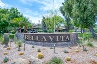 Building Photo - Bella Vita Condo-2 bed, 2 bath in Scottsdale