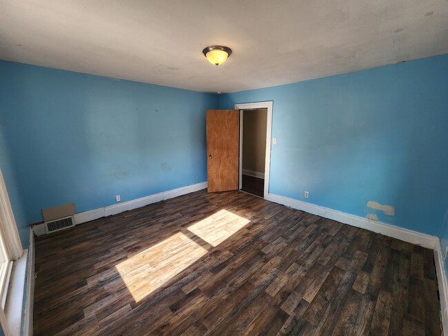 Building Photo - Tired of being a renter and want to own yo...