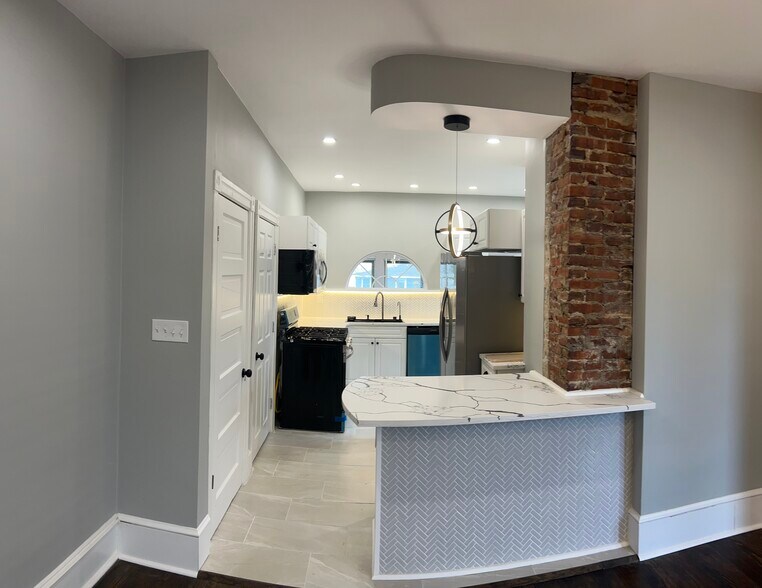 Building Photo - 74 Delaware Ave