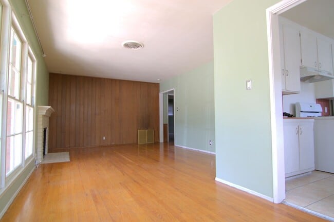 Building Photo - 17106 Willard St