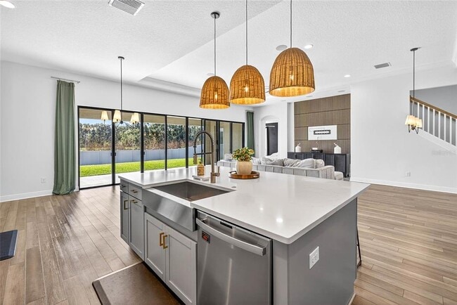 Building Photo - 14531 Woodland Spur Dr