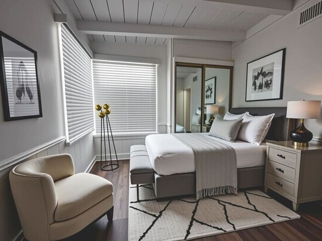 Building Photo - Situated in the Community of North Hollywo...