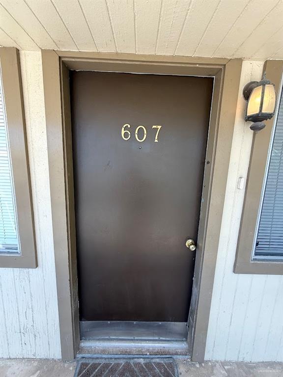 Building Photo - 9 E Ringgold St